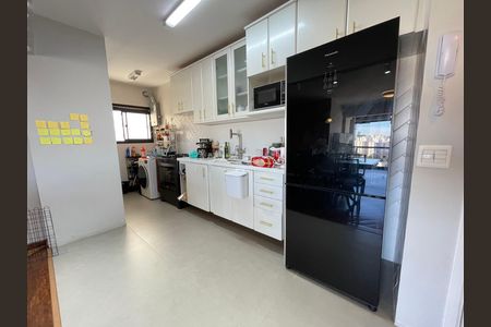 Apartamento à venda com 75m², 3 quartos e 2 vagasCozinha e Área de Serviço