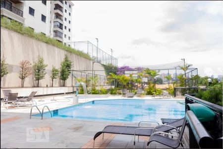 Apartamento à venda com 75m², 3 quartos e 2 vagasÁrea comum