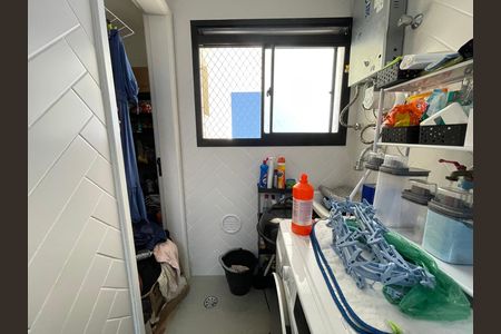 Apartamento à venda com 75m², 3 quartos e 2 vagasCozinha e Área de Serviço