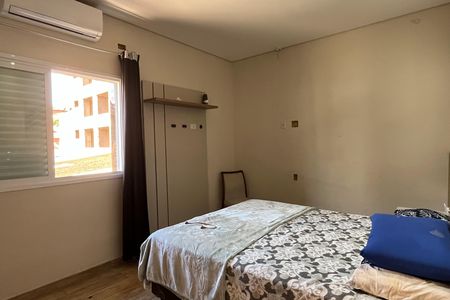 Quarto de casa para alugar com 1 quarto, 120m² em Macuco, Santos