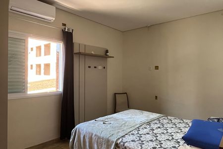 Quarto de casa para alugar com 1 quarto, 120m² em Macuco, Santos