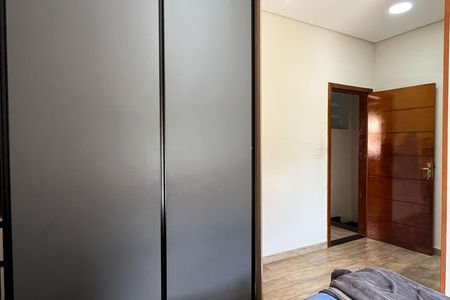 Casa para alugar com 120m², 1 quarto e 2 vagas Casa para alugar com 120m², 1 quarto e 2 vagasSuite