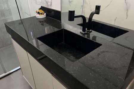 Casa para alugar com 120m², 1 quarto e 2 vagas Casa para alugar com 120m², 1 quarto e 2 vagasBanheiro da Suíte