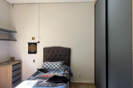 Casa para alugar com 120m², 1 quarto e 2 vagas Casa para alugar com 120m², 1 quarto e 2 vagasSuite
