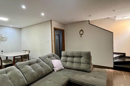 Sala de casa para alugar com 1 quarto, 120m² em Macuco, Santos