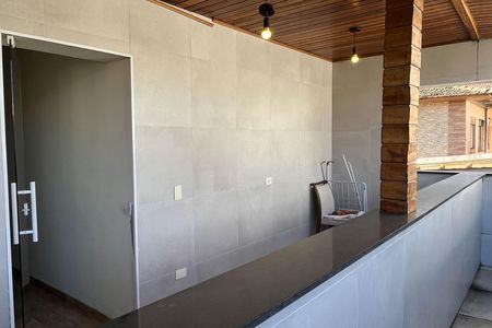 Casa para alugar com 120m², 1 quarto e 2 vagas