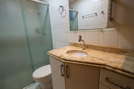 Apartamento para alugar com 67m², 3 quartos e 1 vaga Apartamento para alugar com 67m², 3 quartos e 1 vagaBanheiro