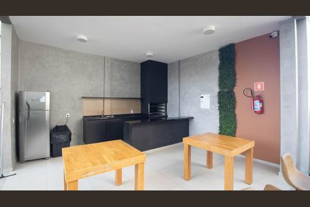 Apartamento para alugar com 37m², 2 quartos e 1 vagaÁrea comum - Churrasqueira