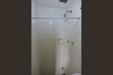Apartamento para alugar com 88m², 2 quartos e 1 vaga Apartamento para alugar com 88m², 2 quartos e 1 vagaBanheiro de Serviço