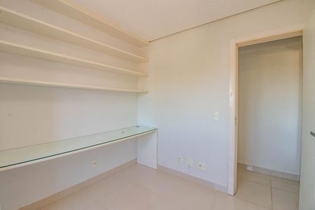 Apartamento à venda com 52m², 2 quartos e 2 vagas Apartamento à venda com 52m², 2 quartos e 2 vagasQuarto