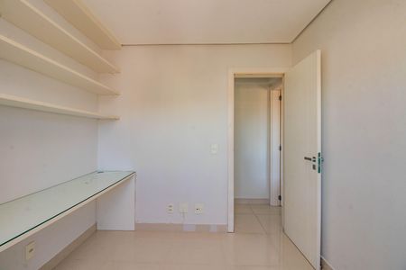 Apartamento à venda com 52m², 2 quartos e 2 vagas Apartamento à venda com 52m², 2 quartos e 2 vagasQuarto