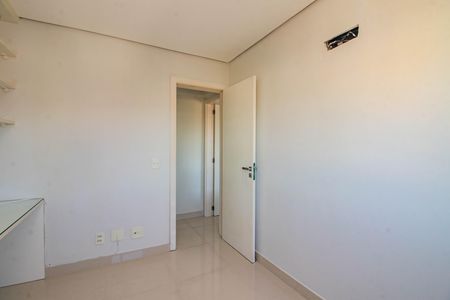 Apartamento à venda com 52m², 2 quartos e 2 vagas Apartamento à venda com 52m², 2 quartos e 2 vagasQuarto