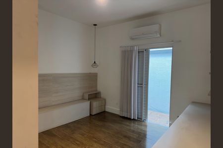 Casa de condomínio para alugar com 180m², 3 quartos e 4 vagasSuite 1