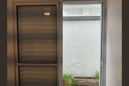 Casa de condomínio para alugar com 180m², 3 quartos e 4 vagasSuíte 2