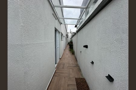 Casa de condomínio para alugar com 180m², 3 quartos e 4 vagasÁrea externa