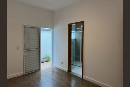 Casa de condomínio para alugar com 180m², 3 quartos e 4 vagasSuíte 2