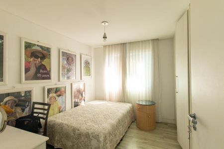 Apartamento à venda com 120m², 4 quartos e 2 vagas Apartamento à venda com 120m², 4 quartos e 2 vagasQuarto 1