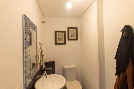 Apartamento à venda com 120m², 4 quartos e 2 vagas Apartamento à venda com 120m², 4 quartos e 2 vagasLavabo