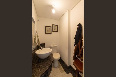 Apartamento à venda com 120m², 4 quartos e 2 vagas Apartamento à venda com 120m², 4 quartos e 2 vagasLavabo