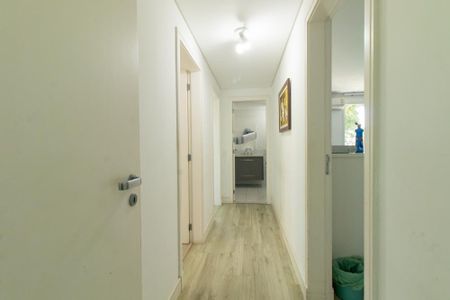 Corredor de apartamento à venda com 4 quartos, 120m² em Bacacheri, Curitiba