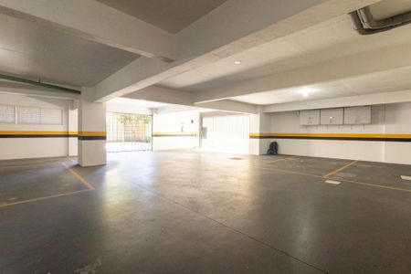 Área externa de apartamento à venda com 4 quartos, 120m² em Bacacheri, Curitiba