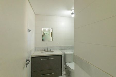 Apartamento à venda com 120m², 4 quartos e 2 vagas Apartamento à venda com 120m², 4 quartos e 2 vagasBanheiro Social