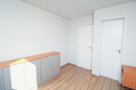 Apartamento para alugar com 78m², 3 quartos e 2 vagas Apartamento para alugar com 78m², 3 quartos e 2 vagasSuíte