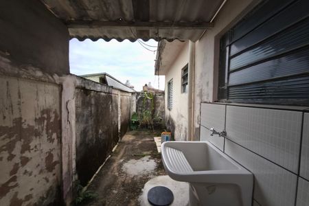 Casa à venda com 190m², 2 quartos e 4 vagas Casa à venda com 190m², 2 quartos e 4 vagasCasa 2 - Área de serviço