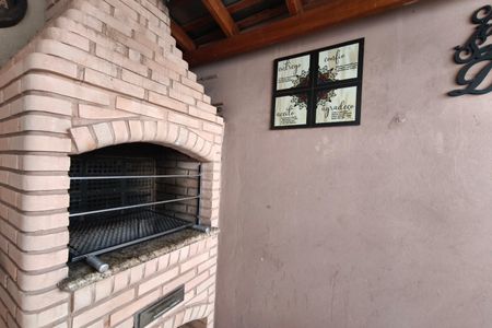Casa à venda com 190m², 2 quartos e 4 vagas Casa à venda com 190m², 2 quartos e 4 vagasÁrea gourmet