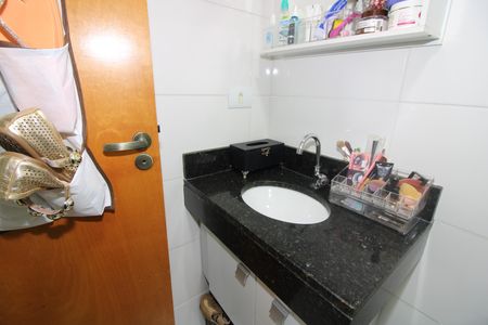 Casa de condomínio à venda com 65m², 2 quartos e 1 vagaBanheiro da Suíte 1