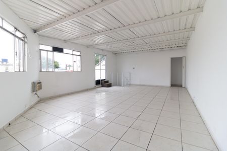 Casa para alugar com 160m², 3 quartos e sem vagaSalão 