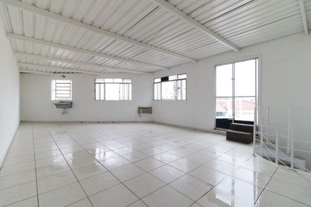 Casa para alugar com 160m², 3 quartos e sem vagaSalão 