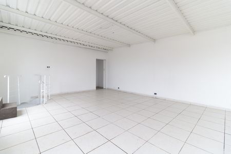 Casa para alugar com 160m², 3 quartos e sem vagaSalão 