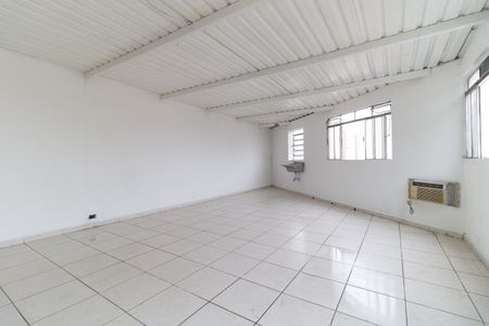 Casa para alugar com 160m², 3 quartos e sem vagaSalão 
