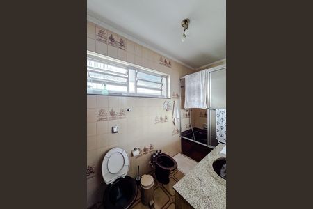 Casa para alugar com 235m², 3 quartos e 6 vagas Casa para alugar com 235m², 3 quartos e 6 vagasBanheiro