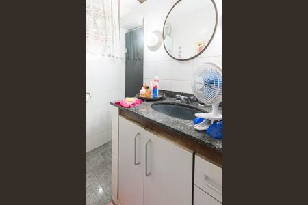 Casa à venda com 118m², 2 quartos e 1 vagaBanheiro Suíte