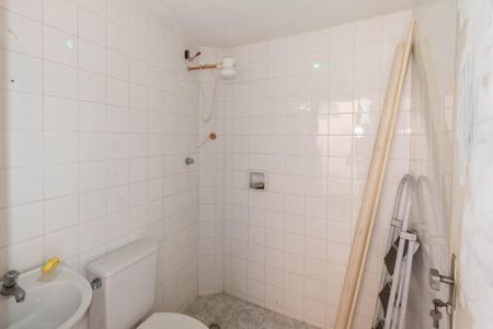 Casa à venda com 118m², 2 quartos e 1 vagaBanheiro Quintal
