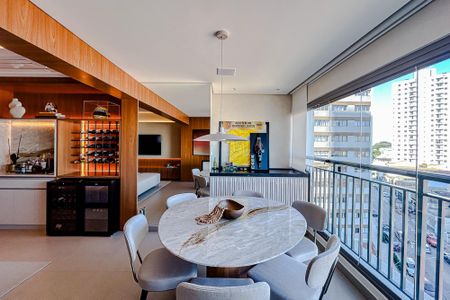 Apartamento à venda com 89m², 2 quartos e 1 vagaVaranda
