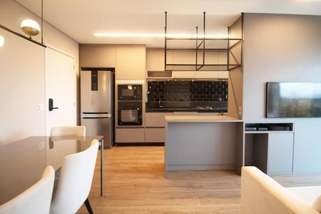Apartamento para alugar com 2 quartos, 70m² em Vila Madalena, São Paulo