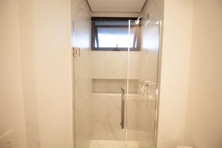 Apartamento para alugar com 72m², 2 quartos e 1 vaga