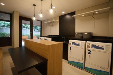 Apartamento para alugar com 72m², 2 quartos e 1 vaga