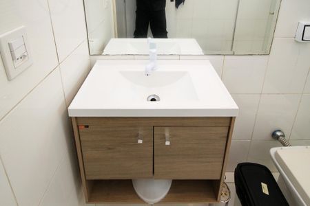 Casa de condomínio para alugar com 648m², 5 quartos e 6 vagas Casa de condomínio para alugar com 648m², 5 quartos e 6 vagasBanheiro Suíte 2