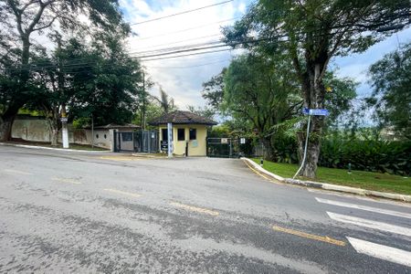 Casa de condomínio para alugar com 648m², 5 quartos e 6 vagas Casa de condomínio para alugar com 648m², 5 quartos e 6 vagasFachada Condomínio