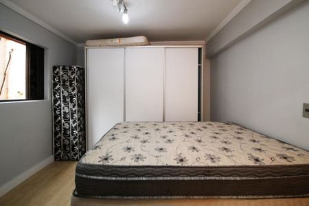 Casa de condomínio para alugar com 648m², 5 quartos e 6 vagas Casa de condomínio para alugar com 648m², 5 quartos e 6 vagasSuíte 4