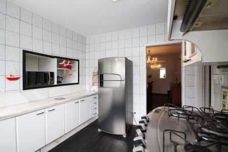 Casa de condomínio para alugar com 648m², 5 quartos e 6 vagas Casa de condomínio para alugar com 648m², 5 quartos e 6 vagasCozinha