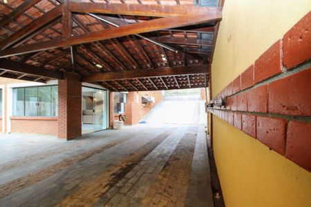 Casa de condomínio para alugar com 648m², 5 quartos e 6 vagas Casa de condomínio para alugar com 648m², 5 quartos e 6 vagasGaragem