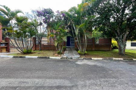 Casa de condomínio para alugar com 648m², 5 quartos e 6 vagas Casa de condomínio para alugar com 648m², 5 quartos e 6 vagasFachada Casa