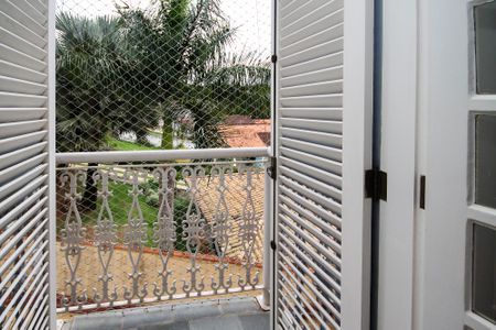 Casa de condomínio para alugar com 648m², 5 quartos e 6 vagas Casa de condomínio para alugar com 648m², 5 quartos e 6 vagasVaranda Suíte 3