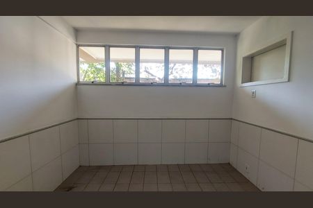 Quarto de apartamento para alugar com 1 quarto, 44m² em Califórnia, Nova Iguaçu