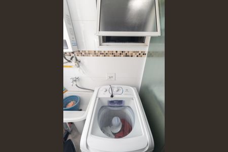 Apartamento à venda com 63m², 3 quartos e 1 vagaÁrea de Serviço
